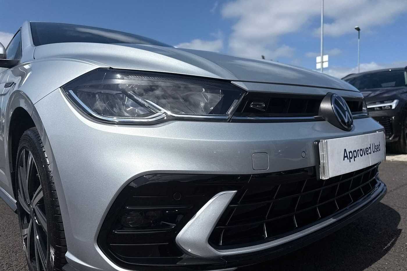 Volkswagen Polo 1.0 TSI (115ps) R-Line DSG **17' BERGAMO ALLOYS**